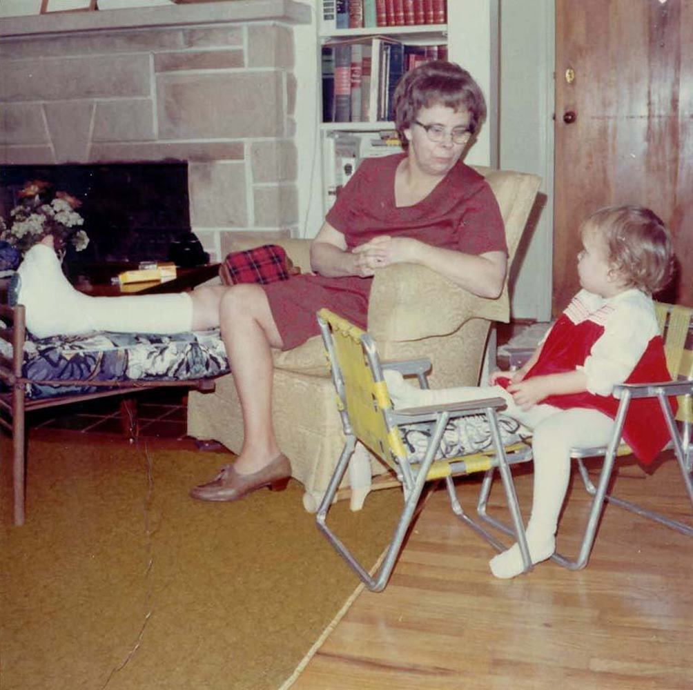 sm6902Doris & Drue 1969.jpg